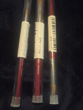 Kolinsky Acrylic Brushes- Red Wooden Handles